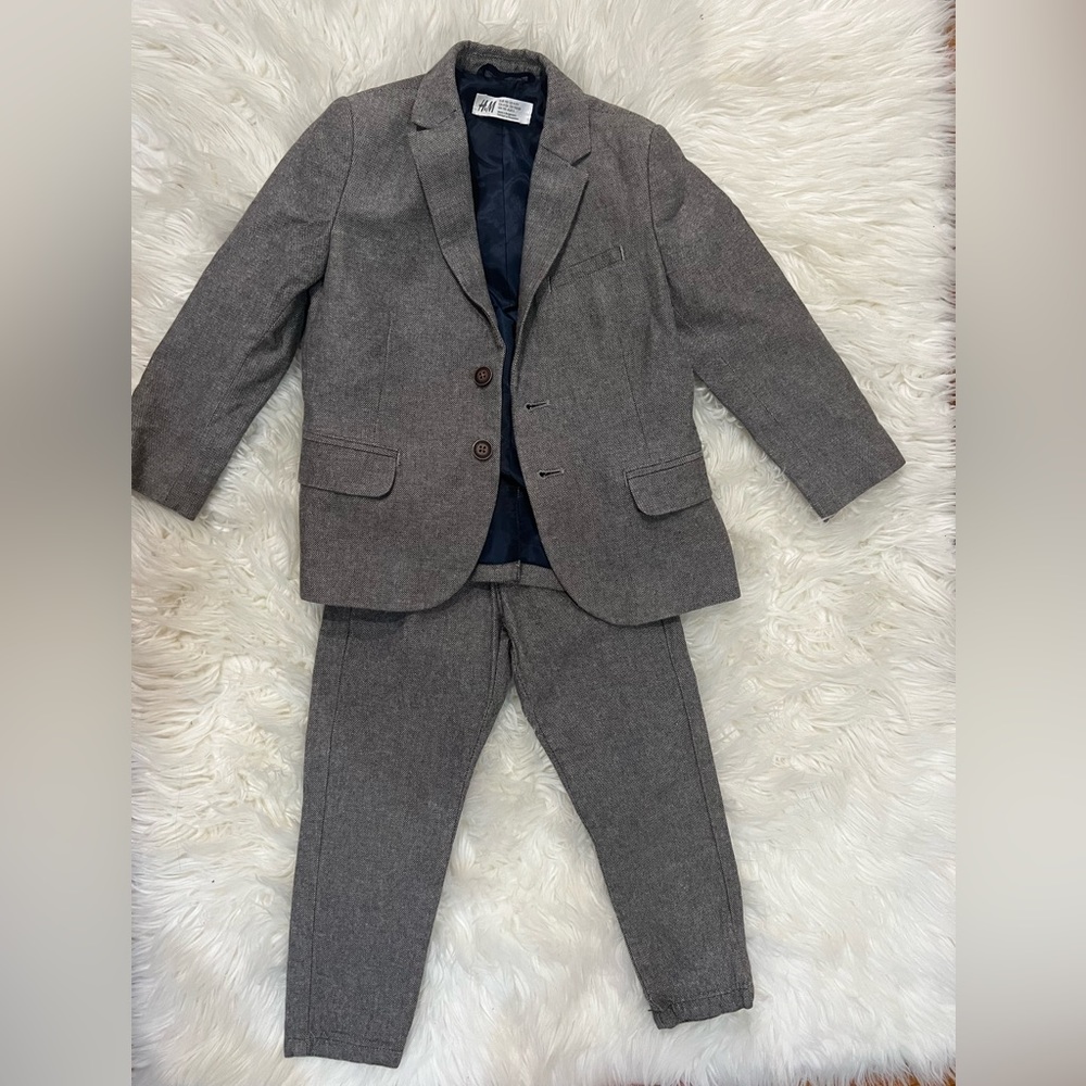 H&M boy brown matching set